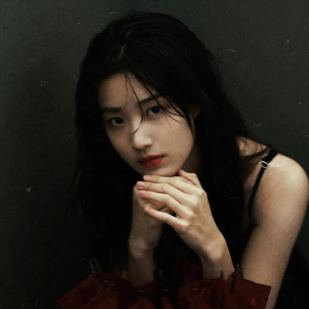 一直游到海水变蓝